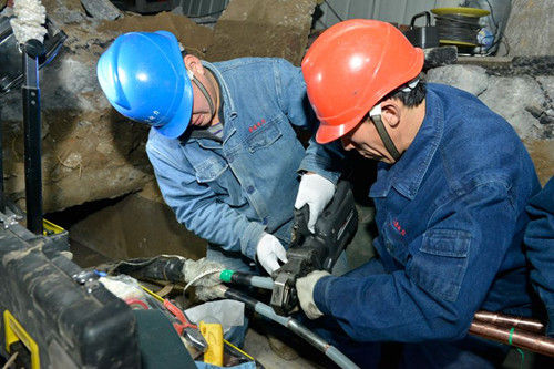 電纜搶修現(xiàn)場